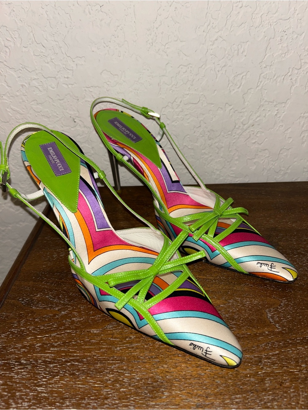 Emilio Pucci Collection 2000s Satin Leather Sling Back Heel Shoes - Picture 2 of 12